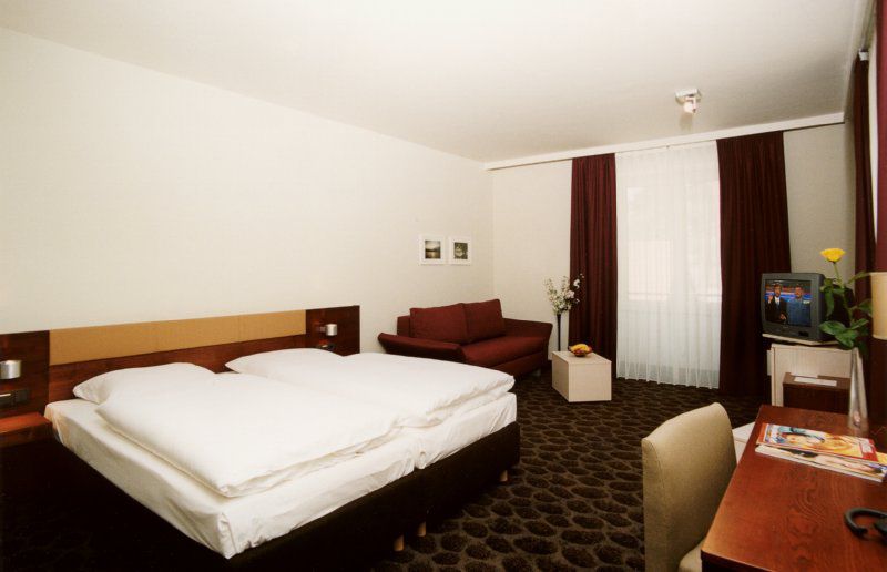 טראסנהיידה Hotel Kaliebe חדר תמונה