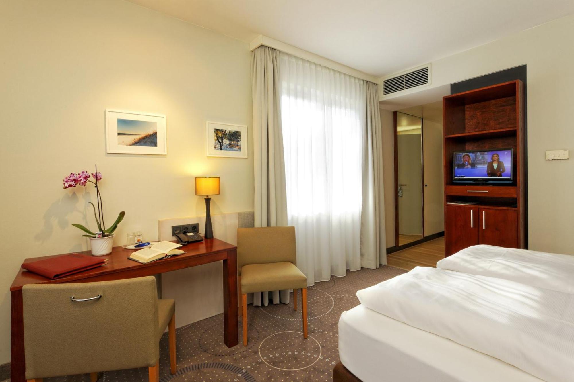 טראסנהיידה Hotel Kaliebe מראה חיצוני תמונה
