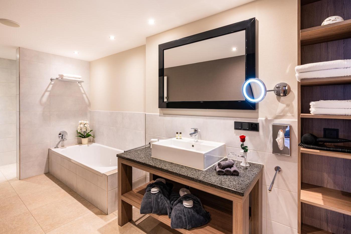 טראסנהיידה Hotel Kaliebe מראה חיצוני תמונה
